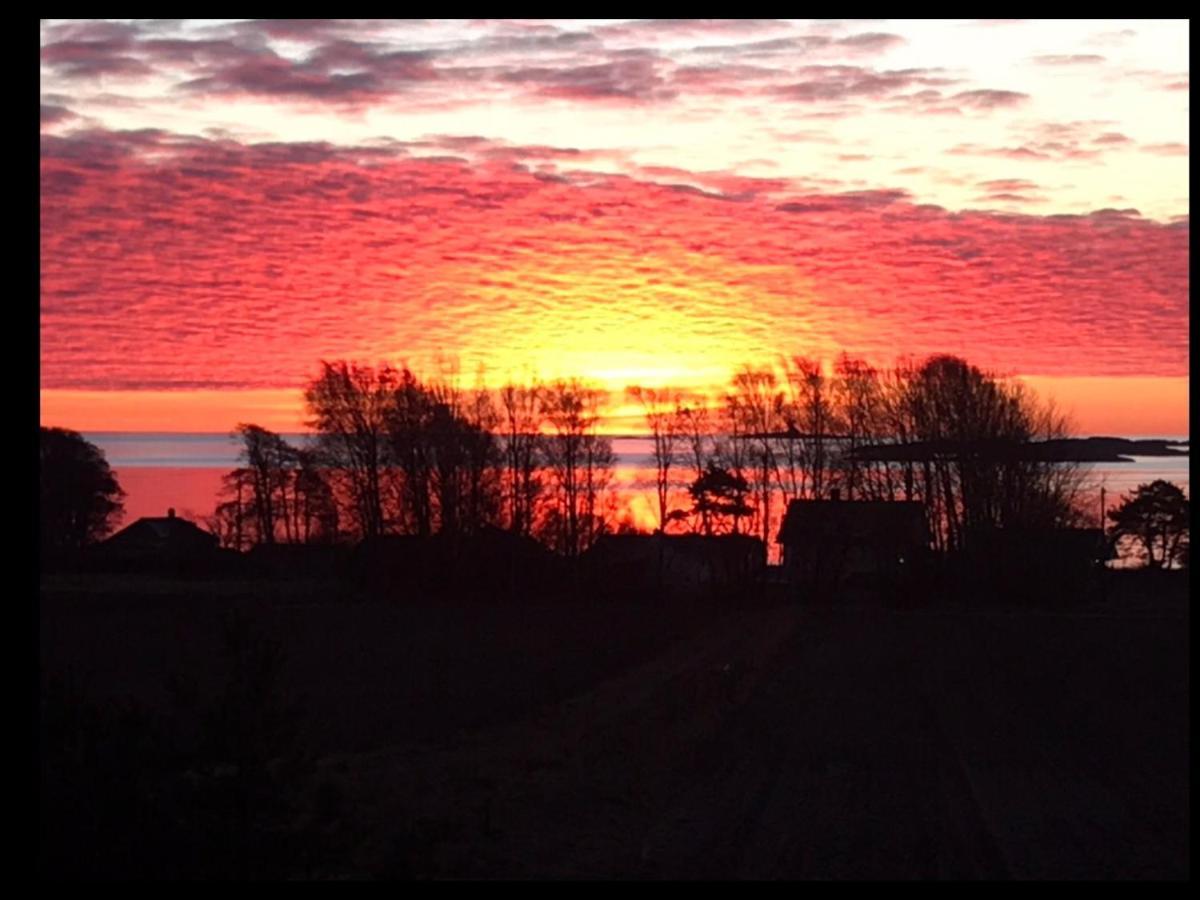 Ny Leilighet I Nevlunghavn Larvik Extérieur photo